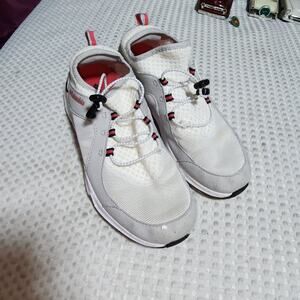 COLUMBIA WOMENS SZ 8 VANATA BASIN SNEAKER SHOES